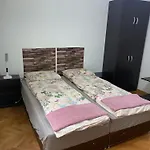 Sunny 2-bedrooms ヴァルナ