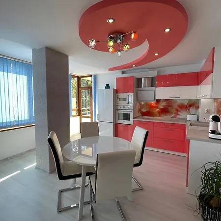 Sunny 2-bedrooms * Varna
