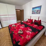 Apartamento Sunny 2-bedrooms