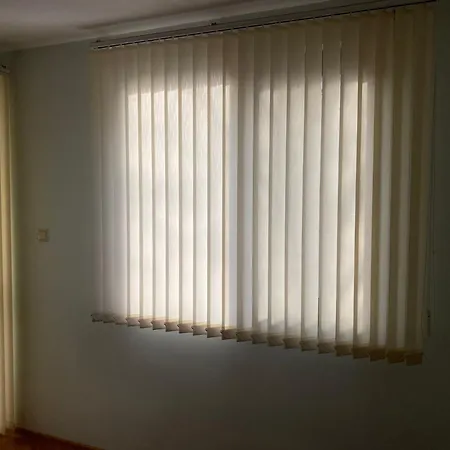 Апартамент Sunny 2-bedrooms Варна