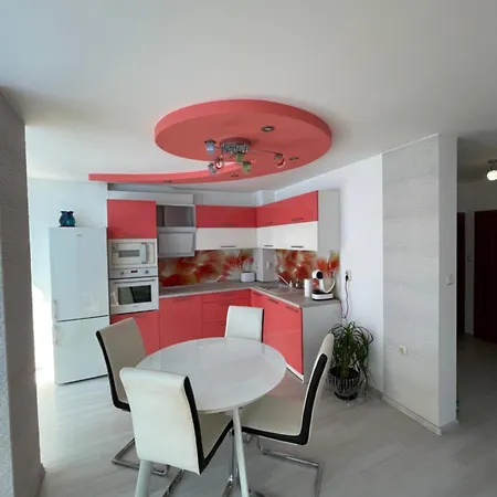 Apartment Sunny 2-bedrooms *